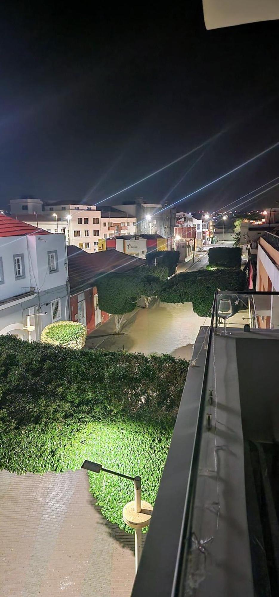 Flamingo Plateau 1A Apt On Rua Pedonal Praia Cape Verde Bagian luar foto
